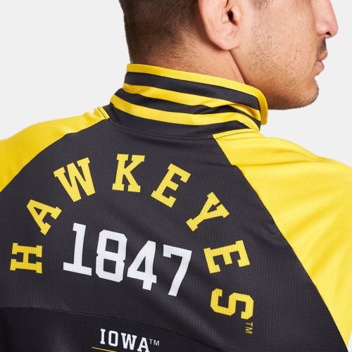 IOWA Hawkeyes Apex Elite Quarter Zip Black IOW 0083 Black 0004